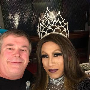 Meet your Posher, Bj